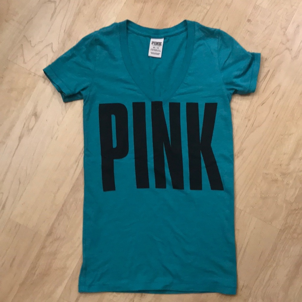 Victoria’s Secret PINK v-neck tee